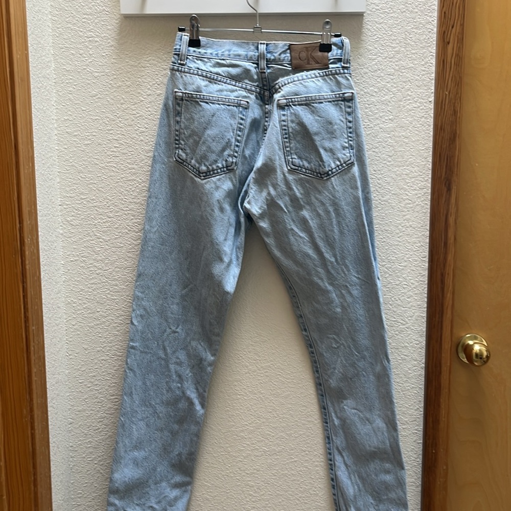 VINTAGE Calvin Klein | Women's High Rise Light Denim Jeans - Picture 3 of 6